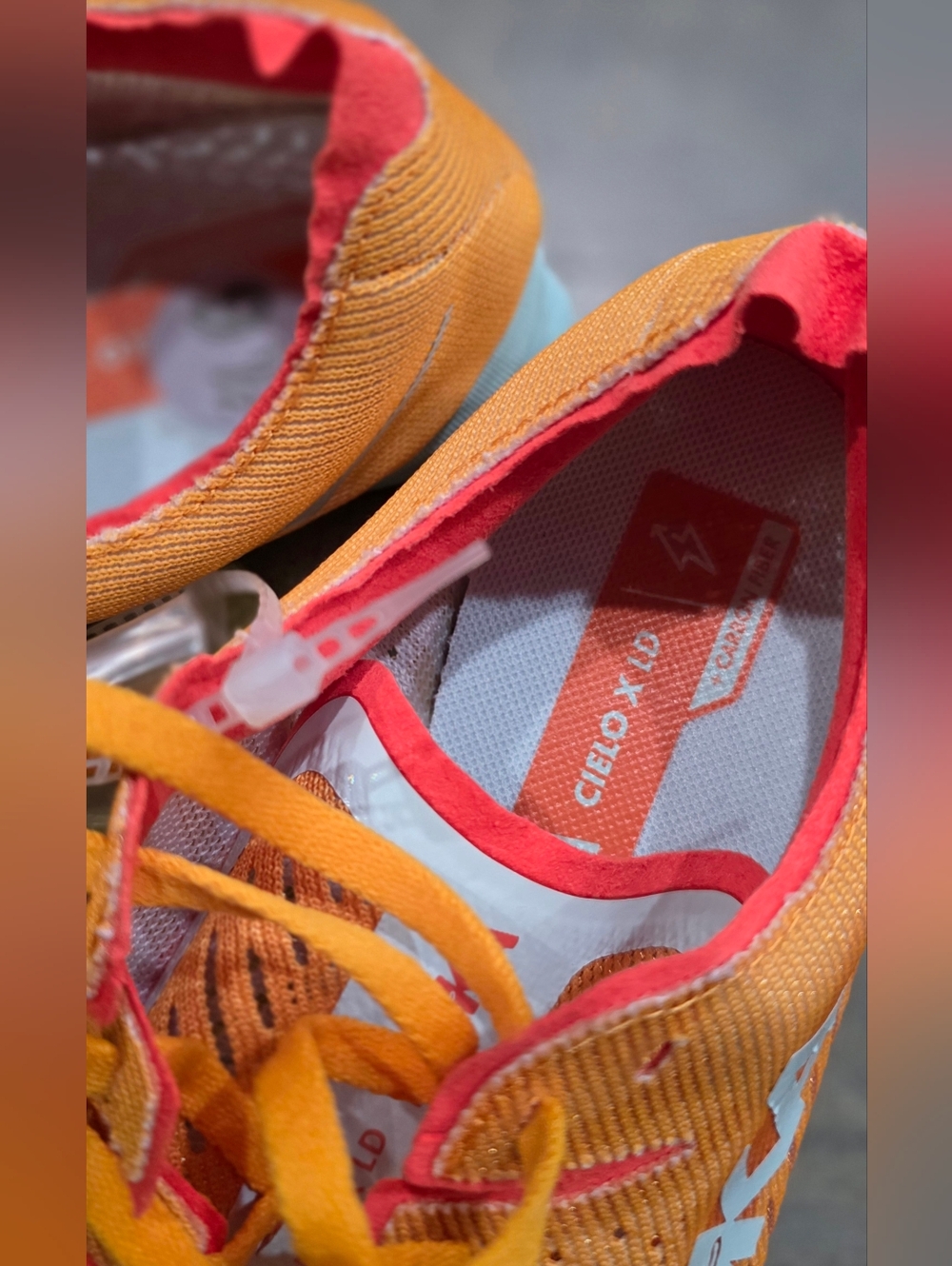 Hoka U Cielo X LD Spike Sneaker Shoes Unisex Orange M9.5/W11;M14/W15;M12/W13.5 - Picture 3 of 6